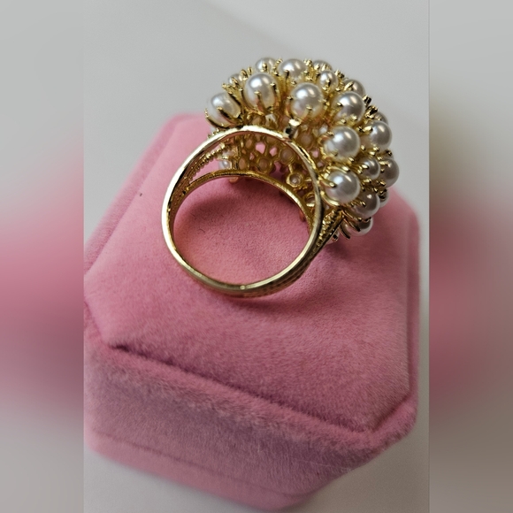 Gold and White Pearl Cluster Ring (NWOT) - Picture 6 of 10